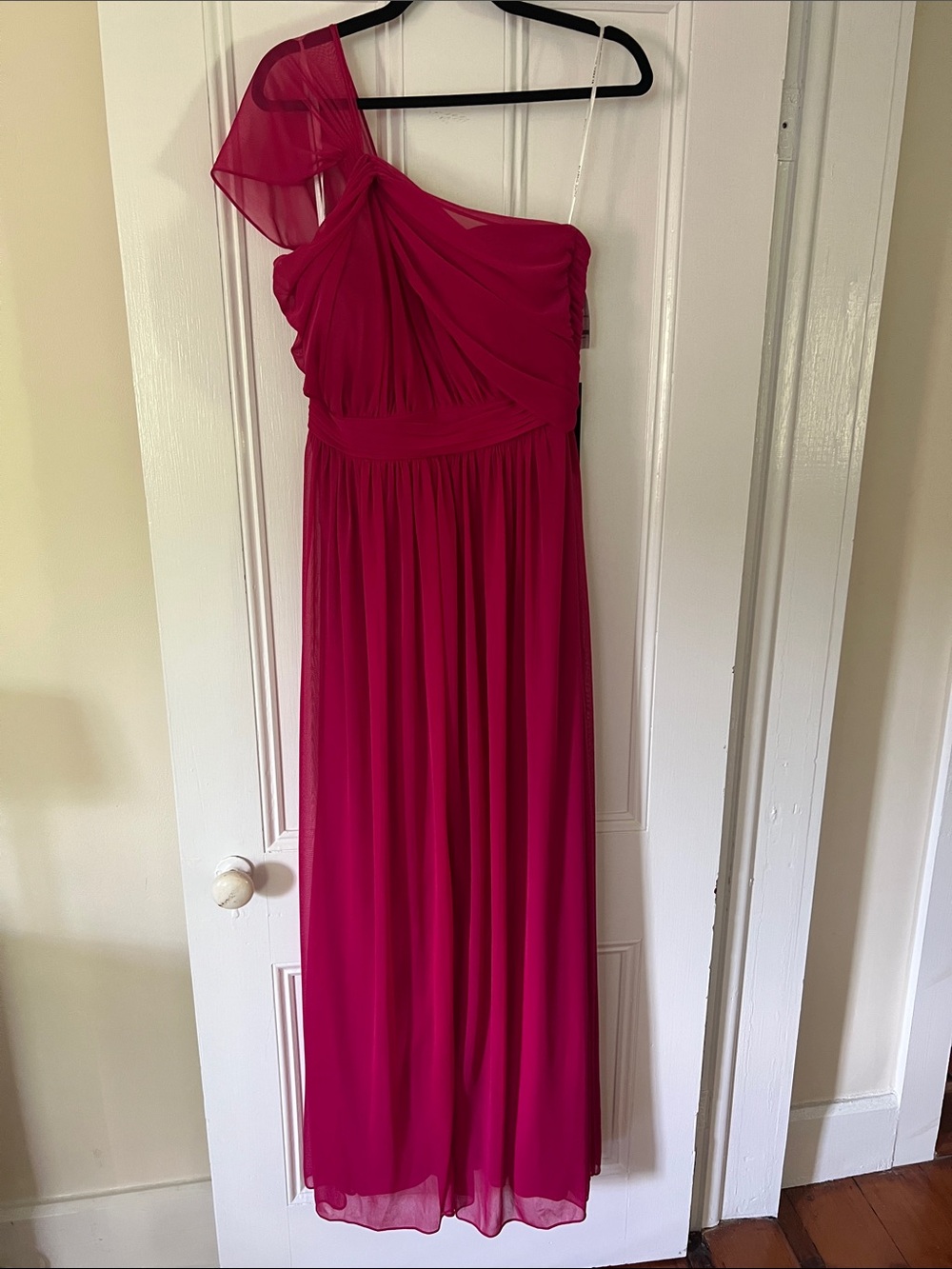 ALFRED SUNG One-Shoulder Fuchsia Chiffon Gown